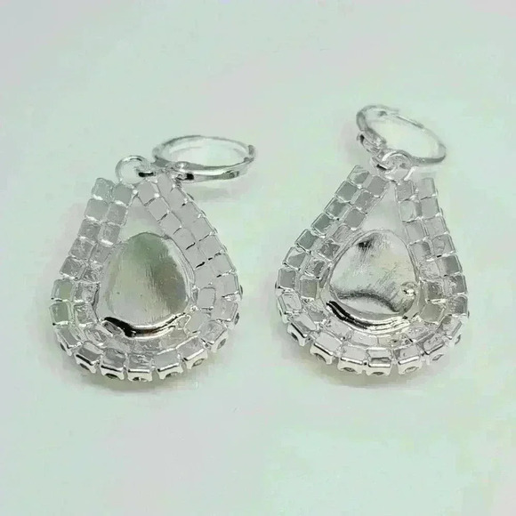 NWOT Sparkly Stamped 925S Silver Necklace and Earrings Set w/Gift Box - Picture 5 of 8